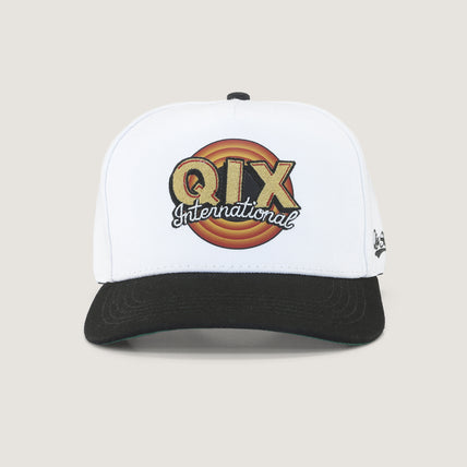 Boné QIX Internacional Preto e Verde