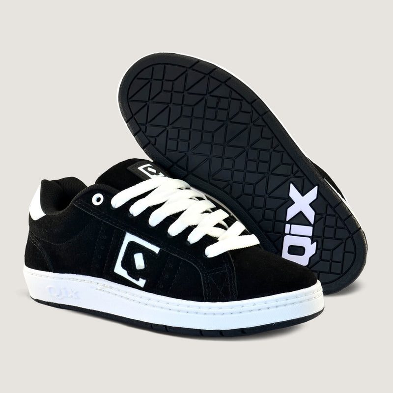 Tênis QIX Skate Combat Suede Preto e Branco