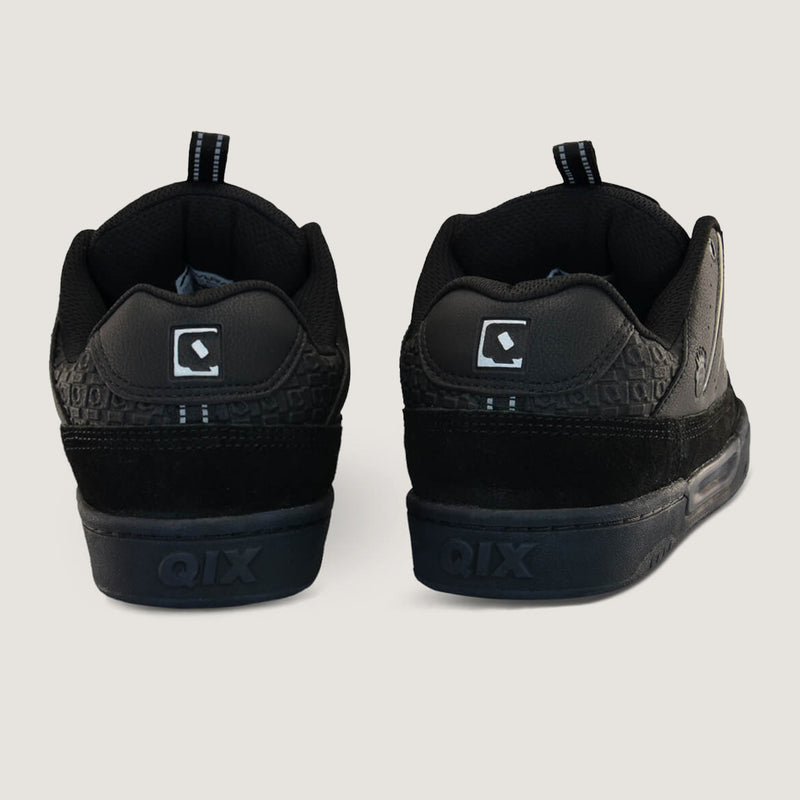 Tênis QIX and Kings Golden Blackout