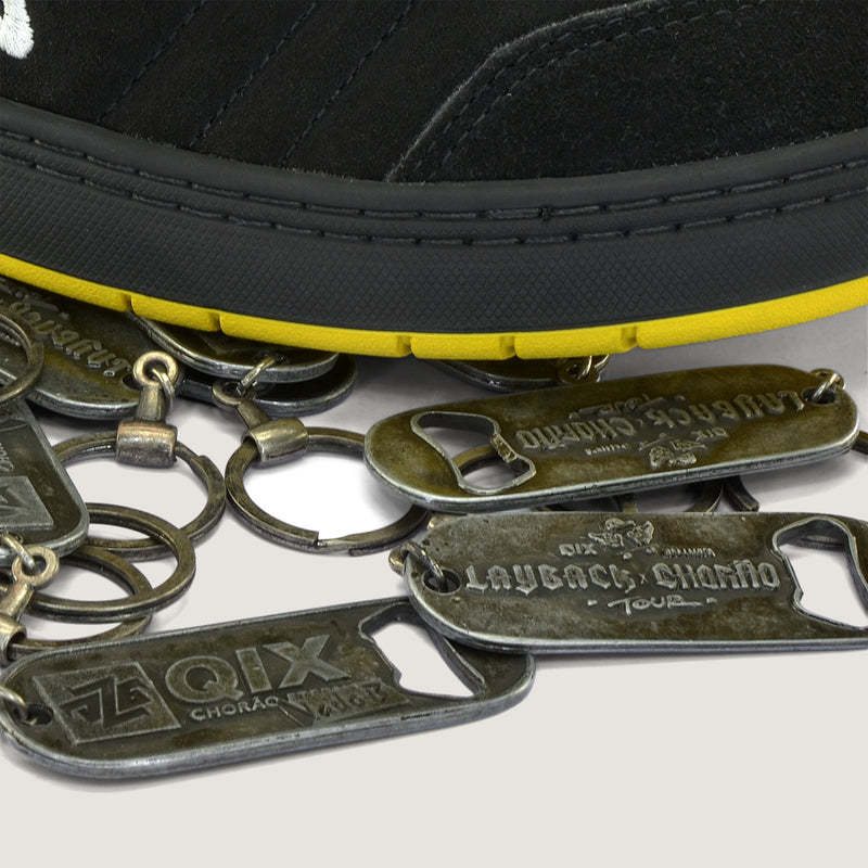 Tênis Qix Chorão Lado B by DZ6 - Preto e Amarelo