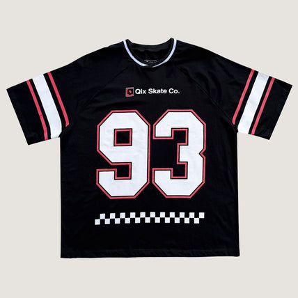 CAMISETA QIX RAGLAN SKATEBOARDS PRETA