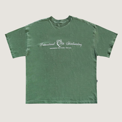 CAMISETA QIX BOX INTERNACIONAL SKATEBOARDS VERDE ESTONADO