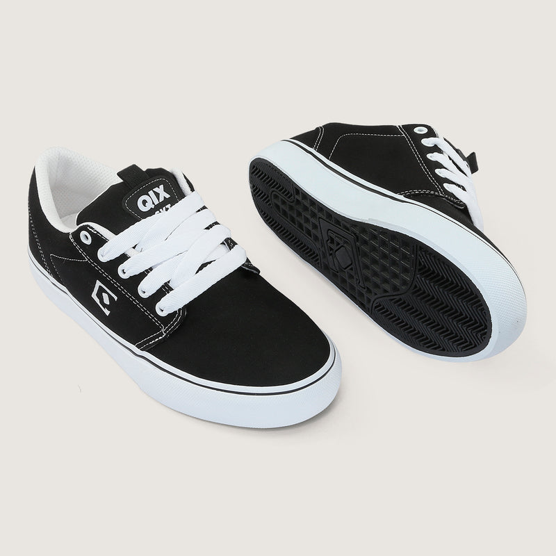 Tênis QIX Combat 3 Vulcan 07 - Preto e Branco