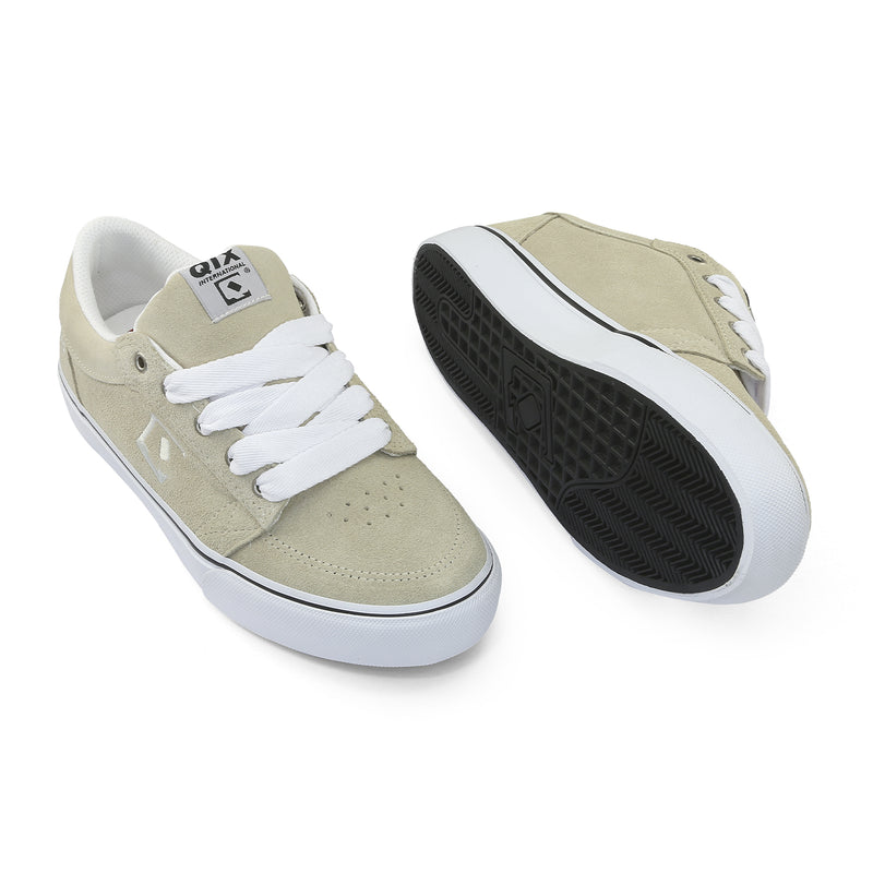 Tênis QIX 93 Ninety Three Vulcan 07 Bege e Branco