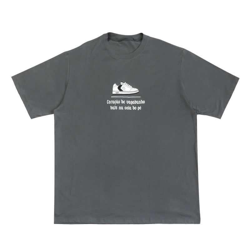 Camiseta CBJR Coração de Vagabundo Preto Lavado