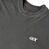 CAMISETA QIX STREET MINIMAL LOGO PRETO ESTONADO