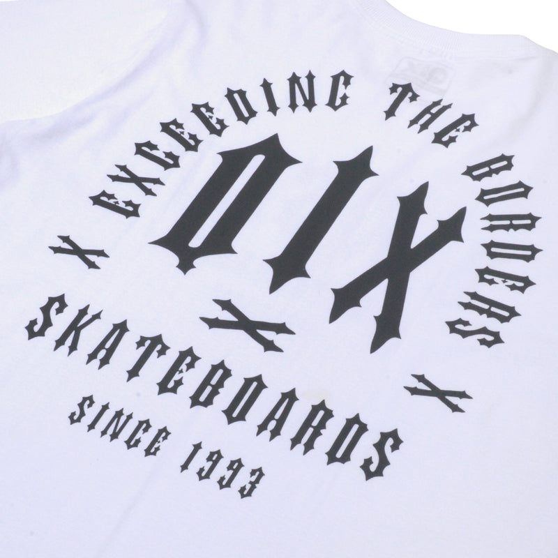 CAMISETA QIX SKATE BOARDS SINCE 1993 BRANCA