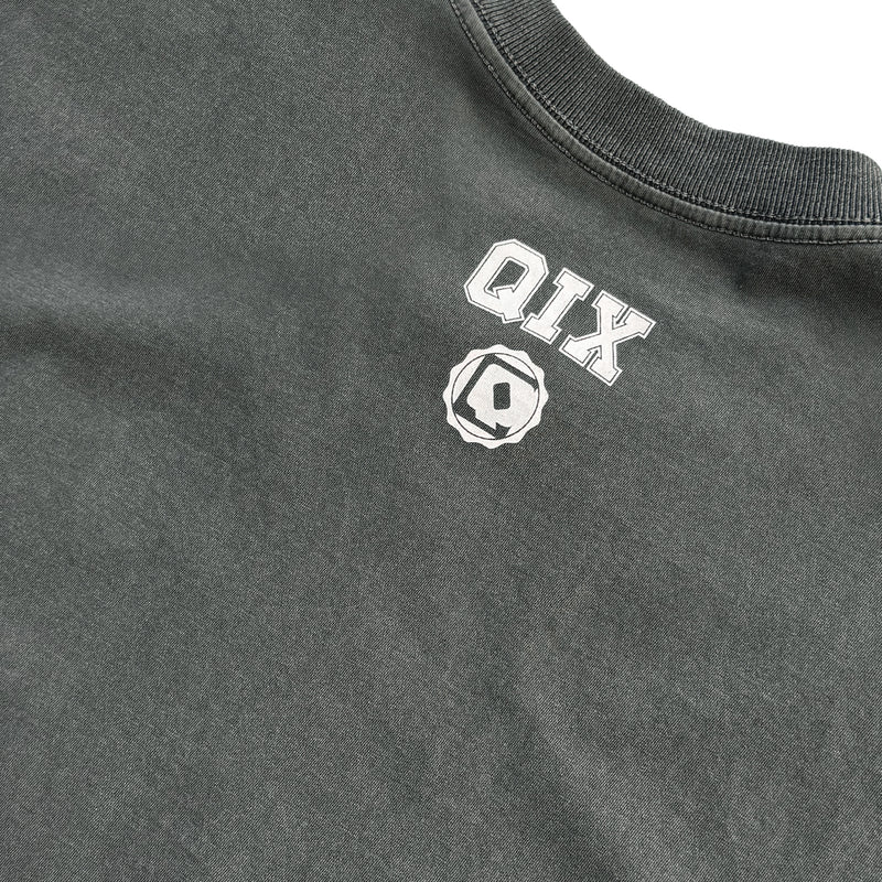 CAMISETA QIX OVERSIZED SKATEBOARDS PRETO ESTONADO