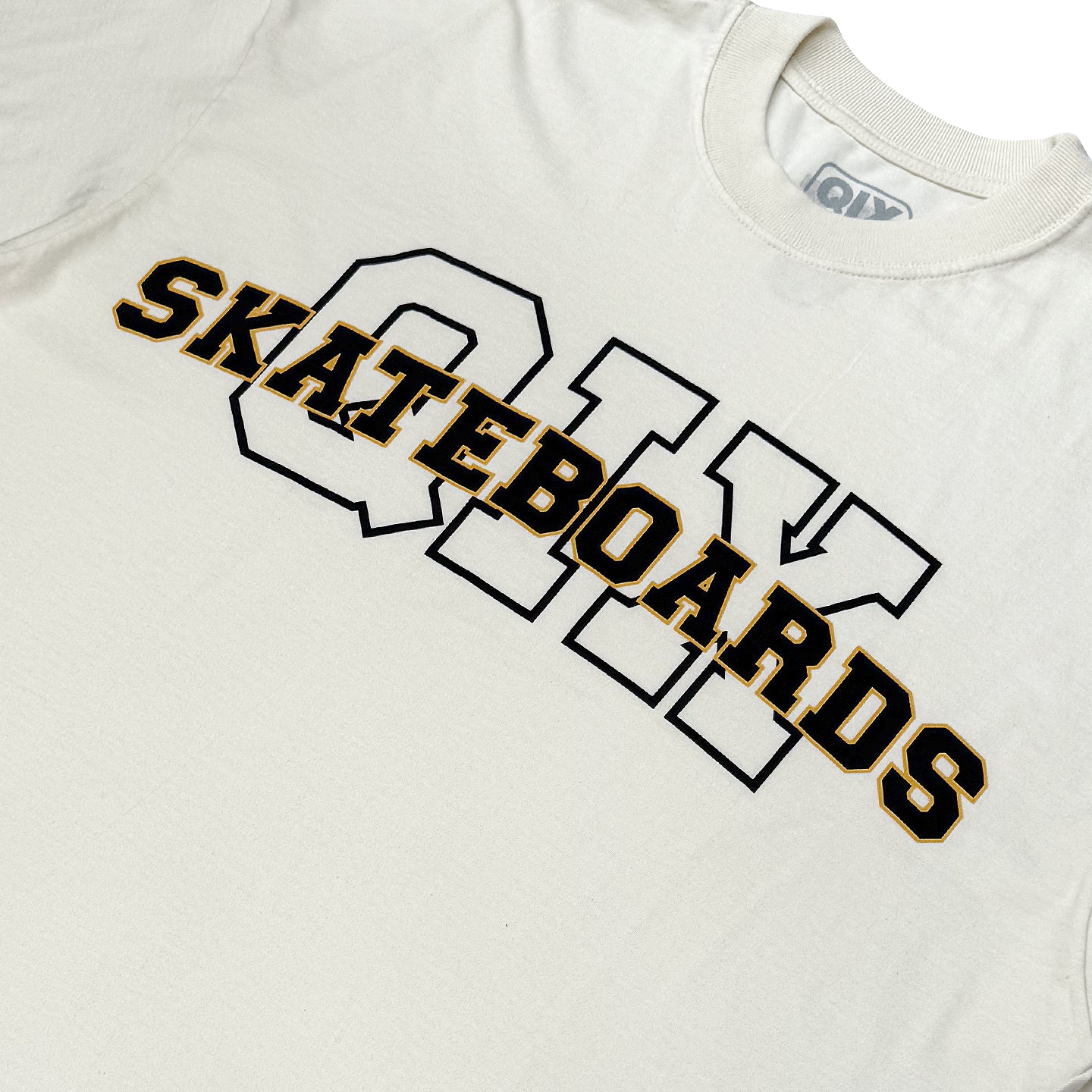 CAMISETA QIX OVERSIZED SKATEBOARDS OFF WHITE