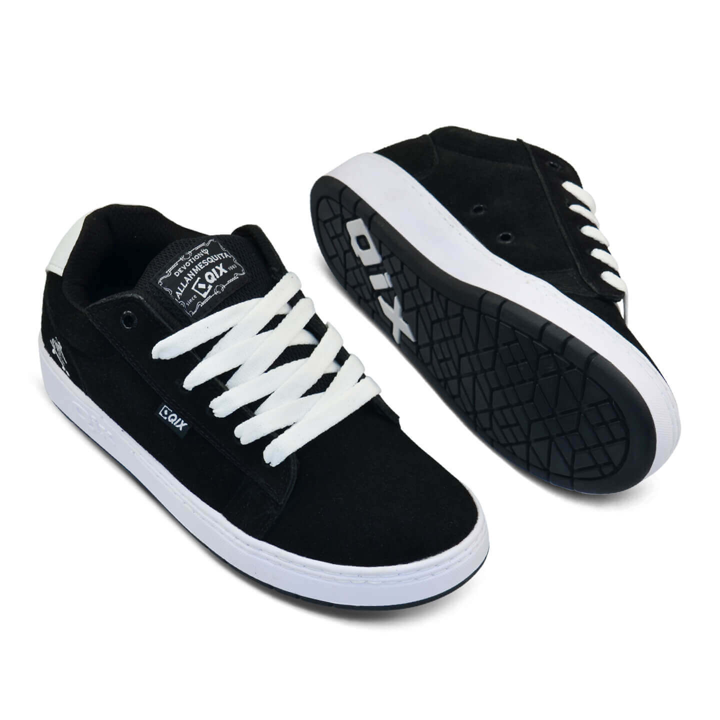 Tênis QIX Chorão Pro Model Allan Mesquita Preto e Branco