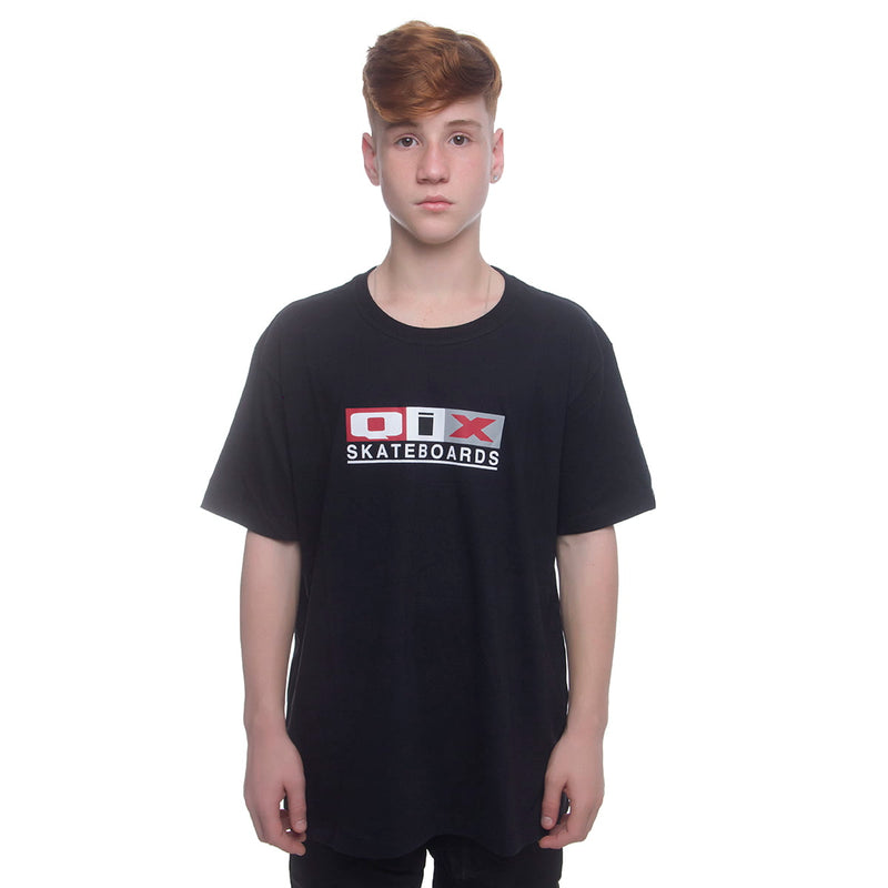 CAMISETA QIX SKATEBOARDS MONOGRAMA ORIGINAL PRETA