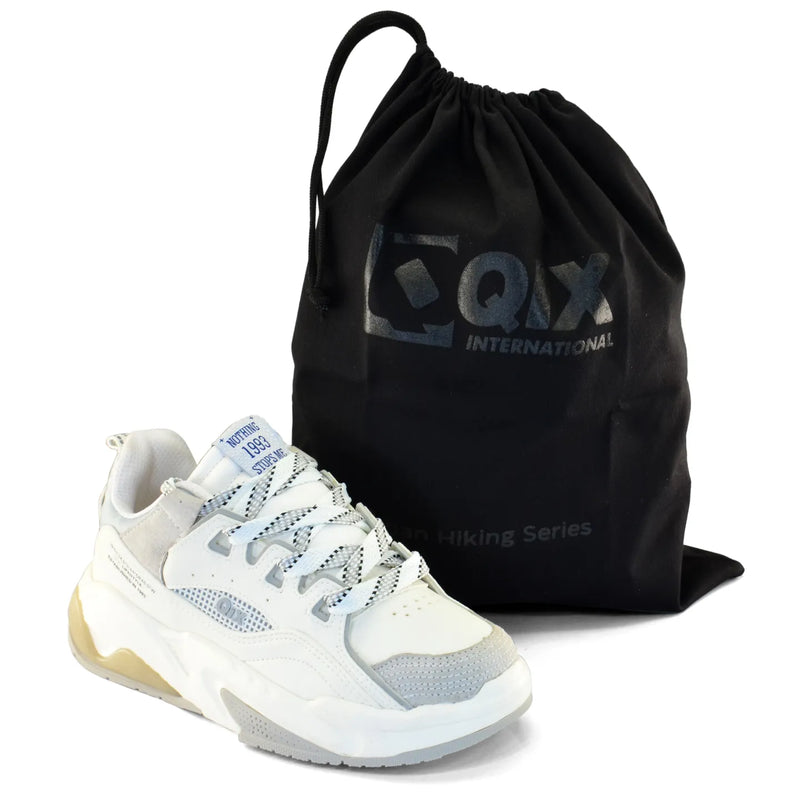 Tênis QIX Missy Feat Urban Hiking Series Branco e Cinza Tênis QIX Missy Feat Urban Hiking Series Branco e Cinza