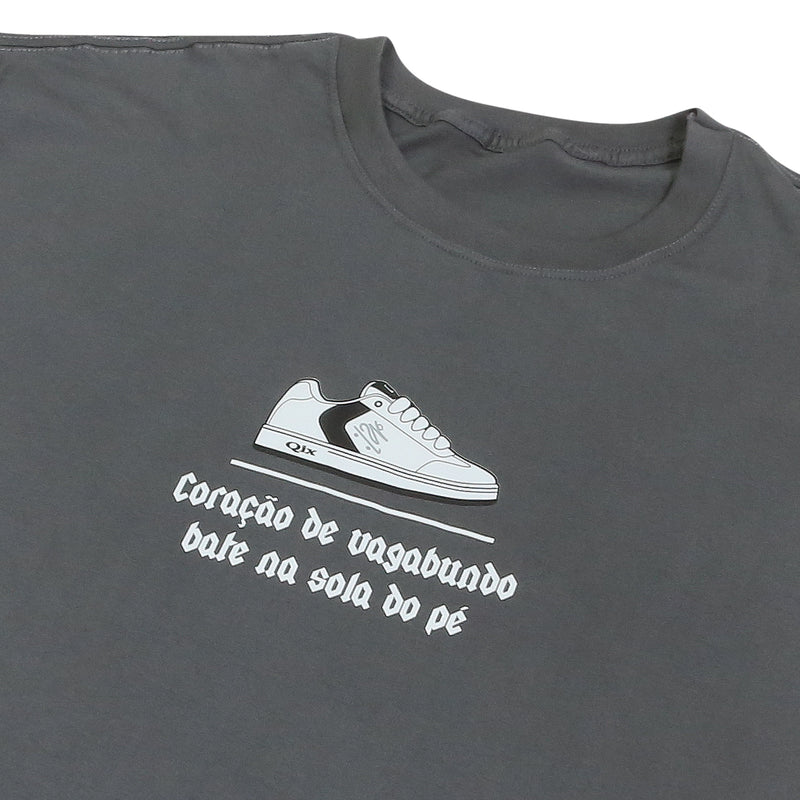 Camiseta CBJR Coração de Vagabundo Preto Lavado