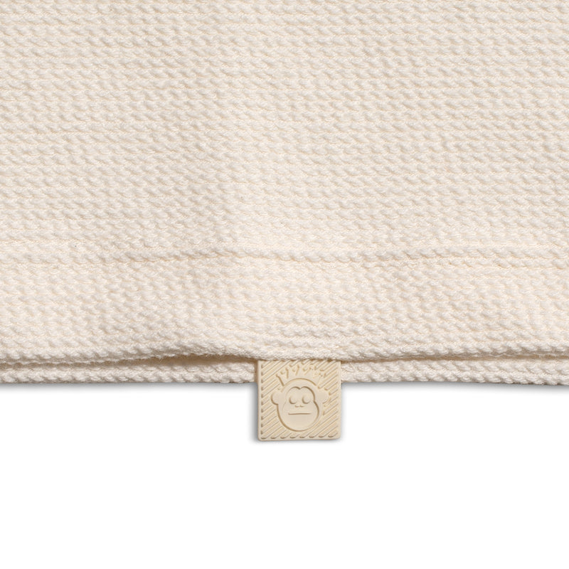 Camiseta Kings Essentials Premium Oversized Off-White