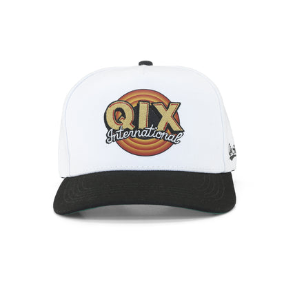 Boné QIX Internacional Preto e Verde